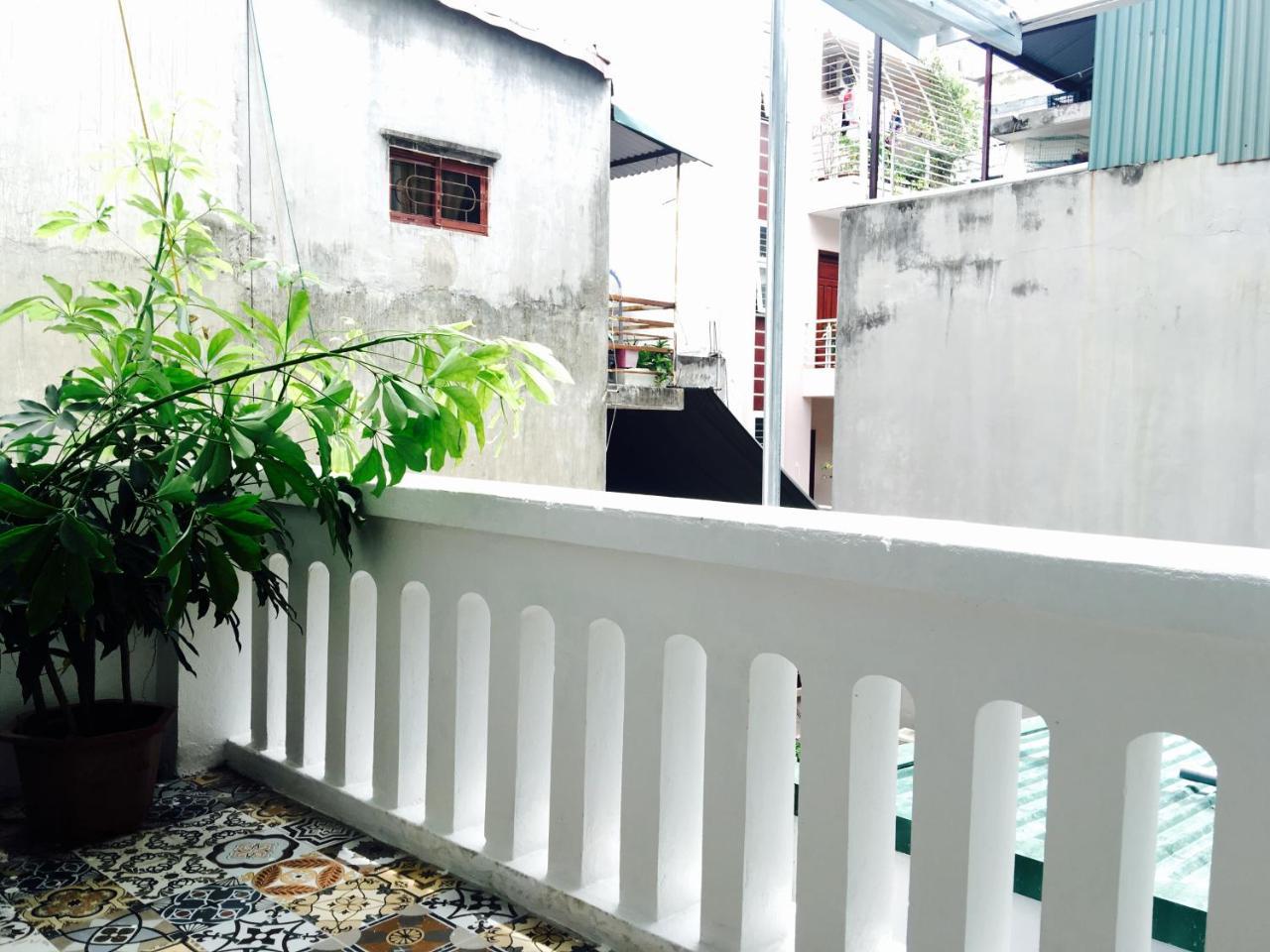 Awa Downtown Hostel Hanoi Exterior foto